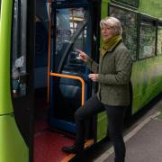 South Cambs parliamentary candidate Pippa Heylings has complained about Stagecoach delays and cancellations